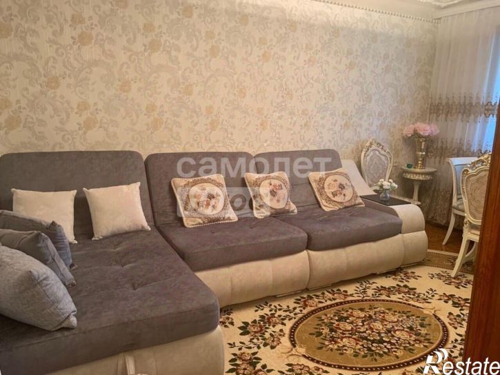 3-комн квартира мкр 15-й, 35б,  д. 35б