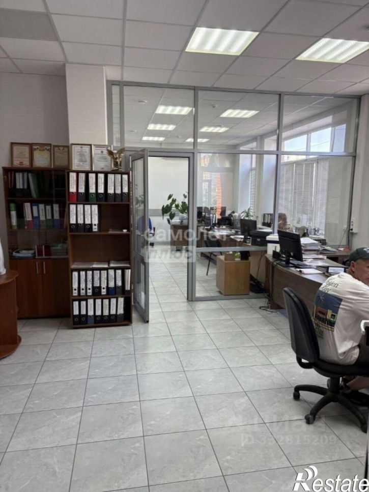 Офис ул Свиридова И.В., 8,  д. 8