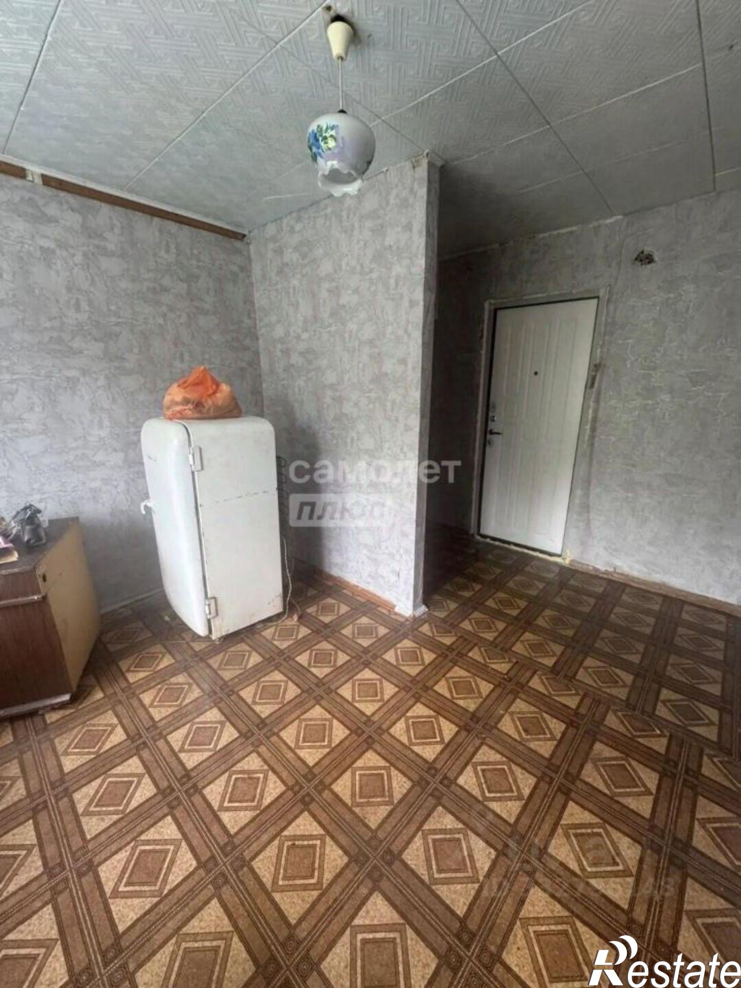 Купить комнату за 900 000 рублей на пл Мира, 1а