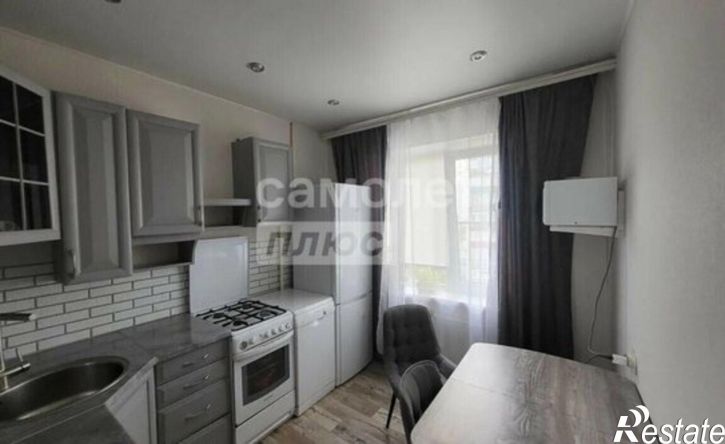 2-комн квартира мкр 15-й, 10,  д. 10