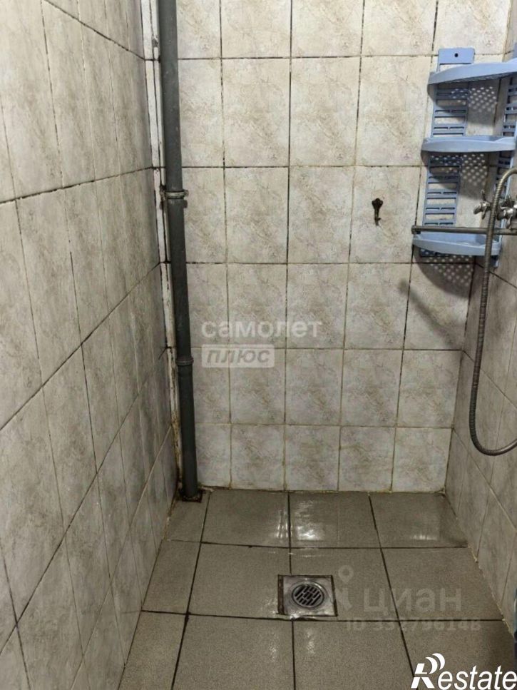 Комната пл Мира, 1а,  д. 1а