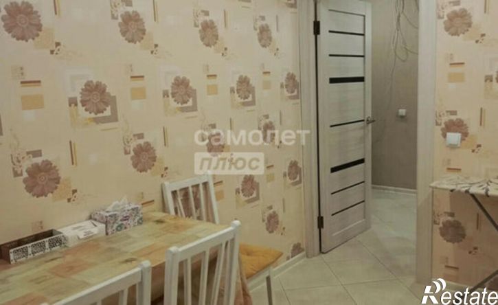 2-комн квартира ул Свиридова И.В., 14,  д. 14