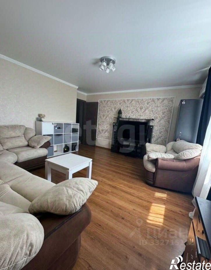 2-комн квартира ул Хренникова, 1,  д. 1