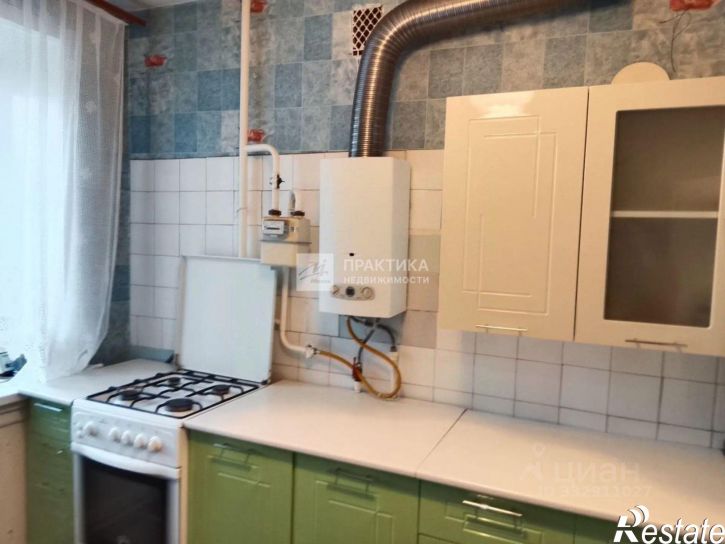 2-комн квартира ул 40 лет Октября, 37а,  д. 37а