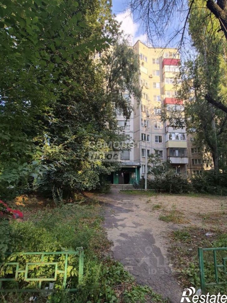 4-комн квартира мкр 15-й, 14,  д. 14