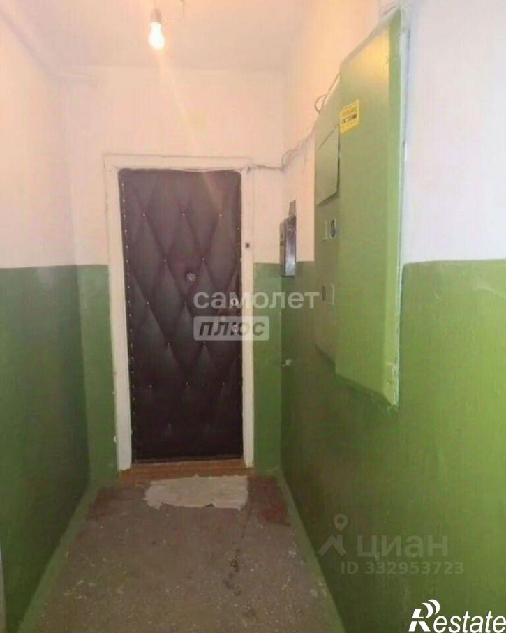 4-комн квартира мкр 15-й, 14,  д. 14