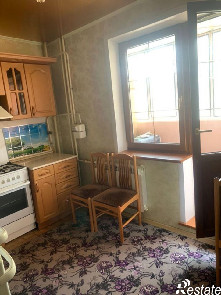 1-комн квартира ул Имени Шуминского С.Л., 10,  д. 10