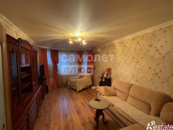 2-комн квартира ул Лутова, 8,  д. 8