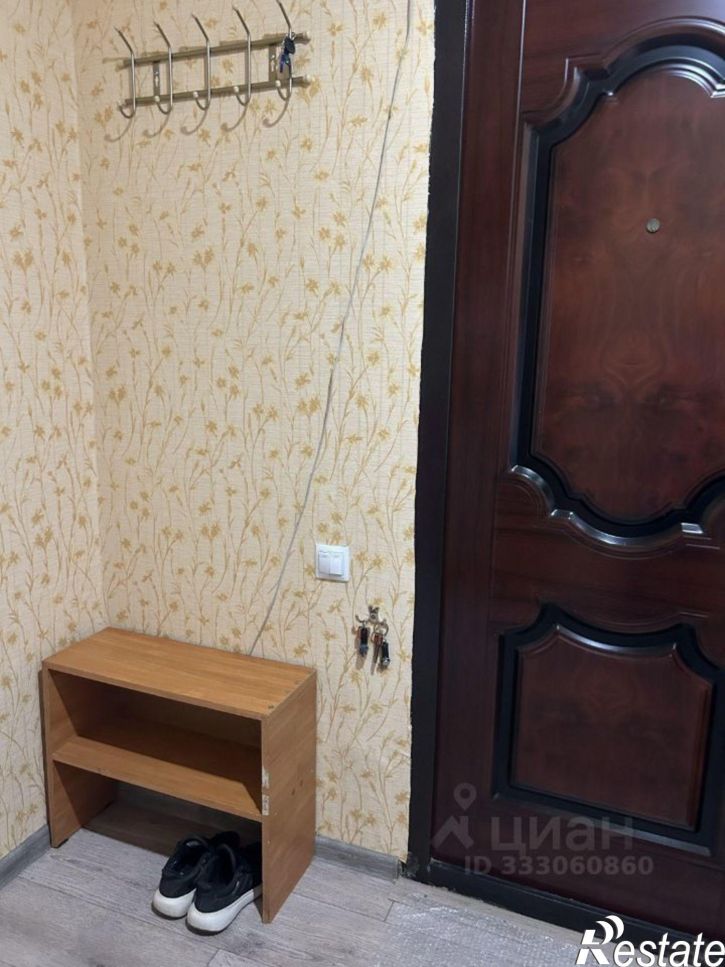 1-комн квартира мкр 15-й, 1/3,  д. 1/3