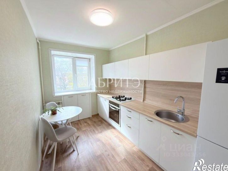 3-комн квартира ул Космонавтов, 23,  д. 23