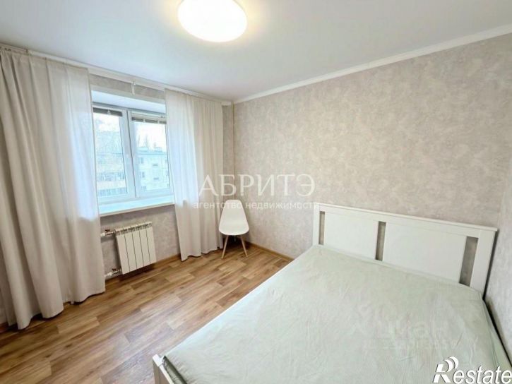 3-комн квартира ул Космонавтов, 23,  д. 23