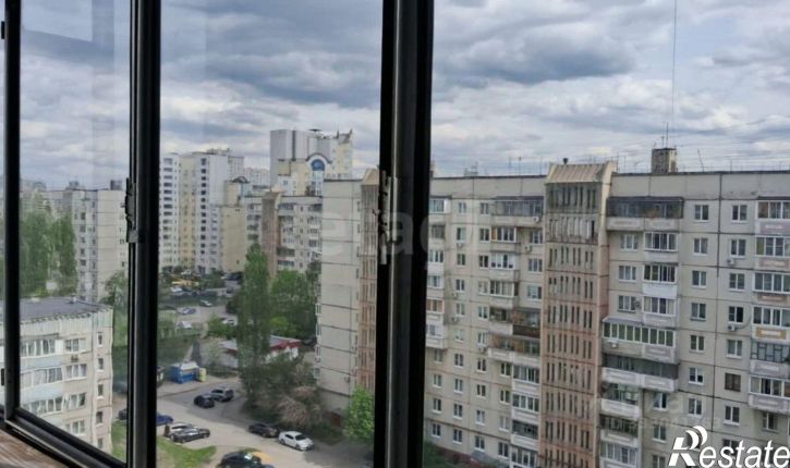 4-комн квартира ул Катукова, 8,  д. 8