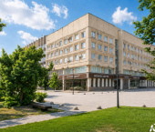 офис 17 кв м, этаж 3/4 ул Л.Толстого, 1