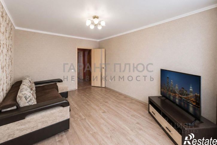2-комн квартира ул Замятина Е.И., 1,  д. 1