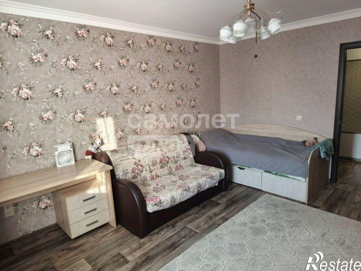 2-комн квартира ул Замятина Е.И., 4,  д. 4