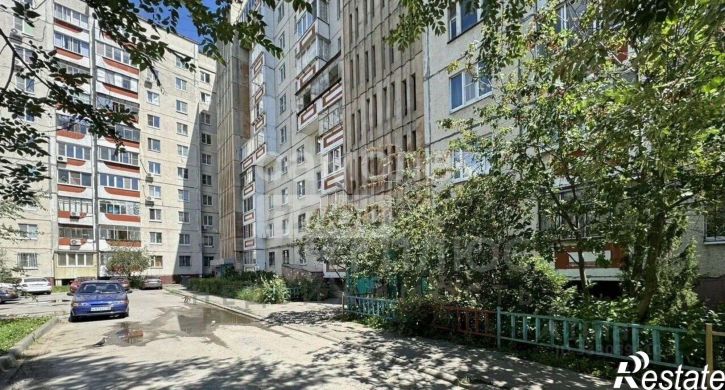 3-комн квартира пр-кт Имени 60-летия СССР, 3,  д. 3