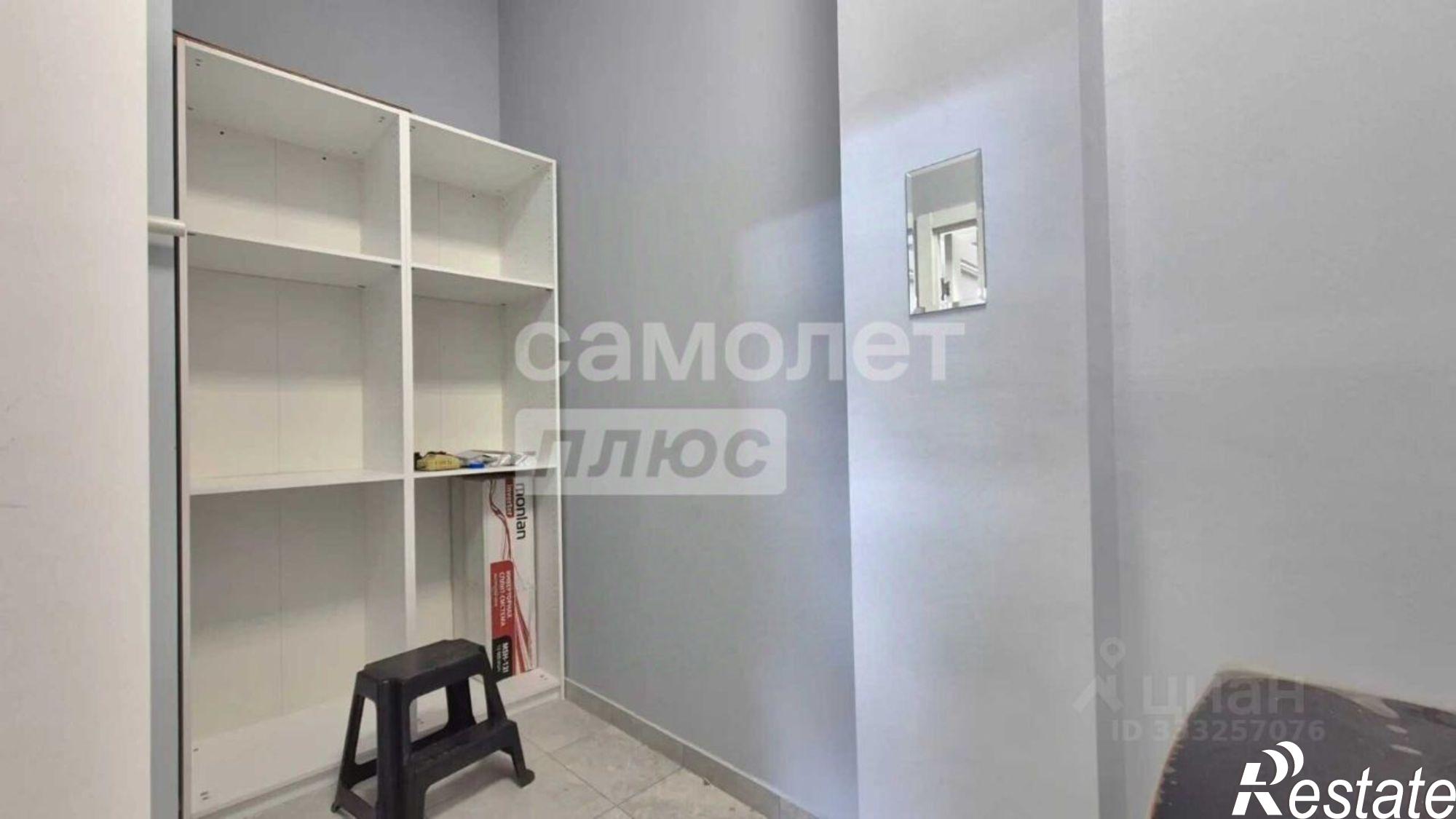 Купить торговое помещение за 9 675 200 рублей на ул Осканова, 2