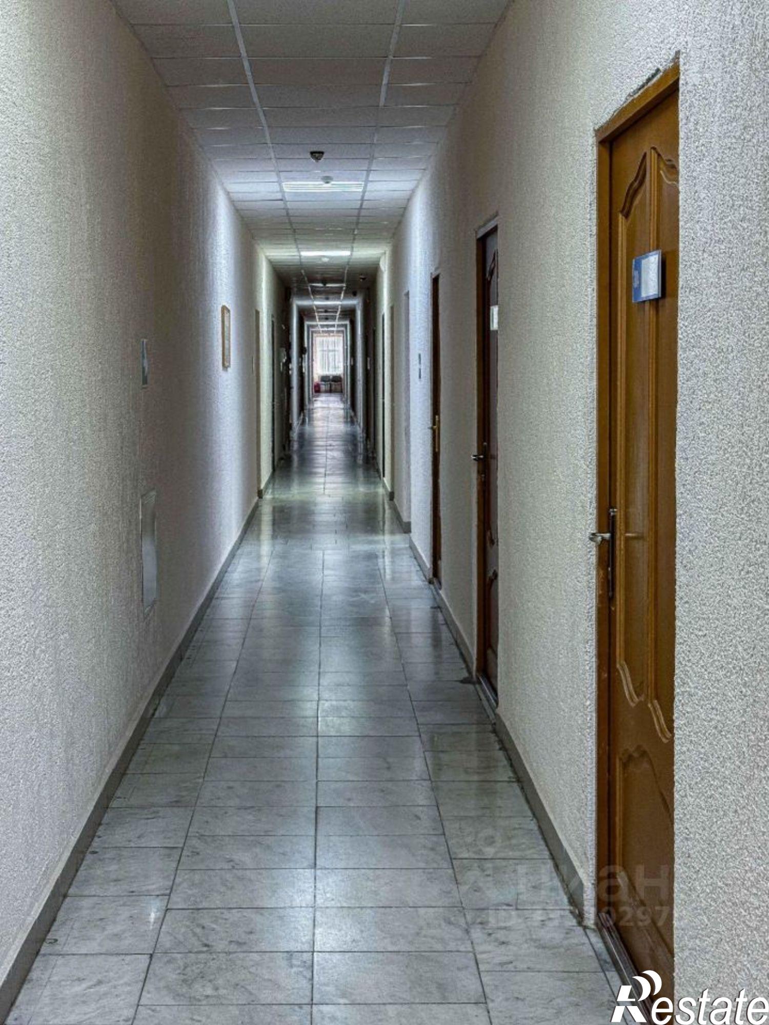 Купить офис, помещение под офис за 10 000 300 рублей на ул Желябова, 2