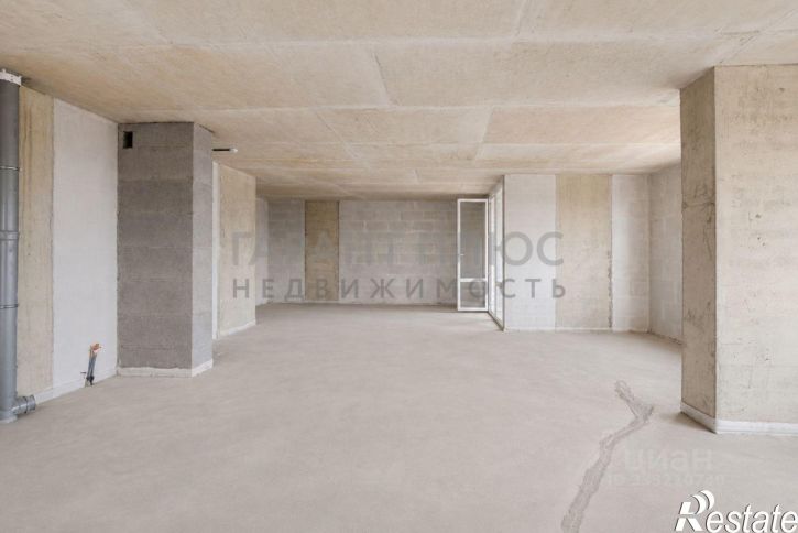 3-комн квартира ул Нестерова, 9,  д. 9