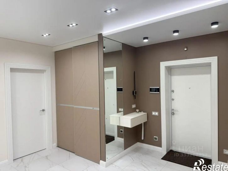 3-комн квартира ул им. Генерала Меркулова, 8а,  д. 8а
