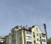 3-комн, 130кв м, этаж 4/5 ул Авиационная, 2а