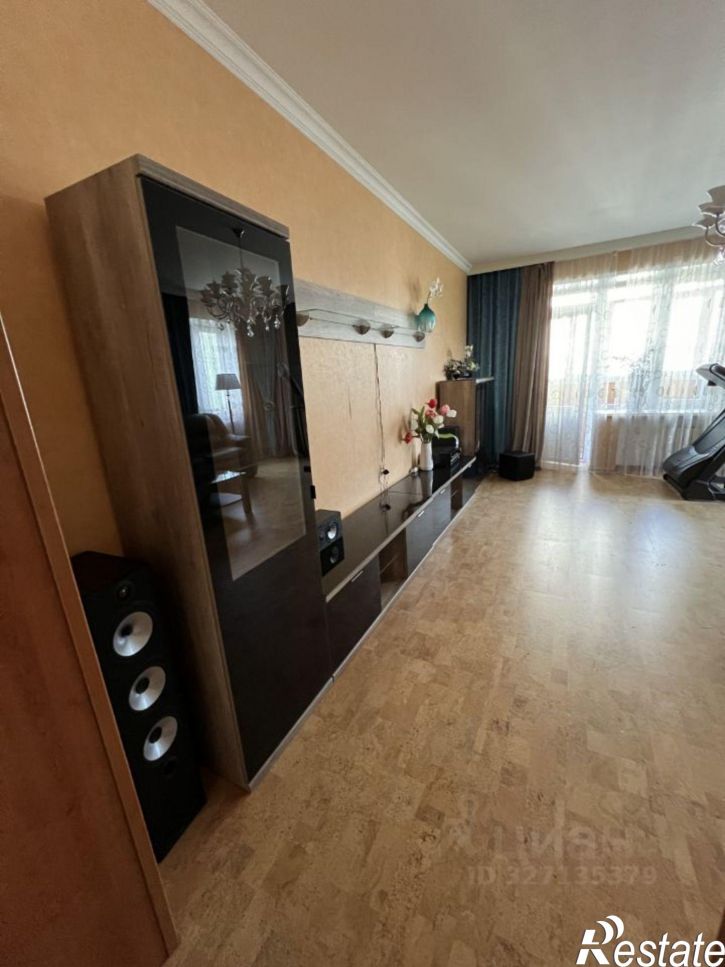 3-комн квартира ул Авиационная, 2а,  д. 2а