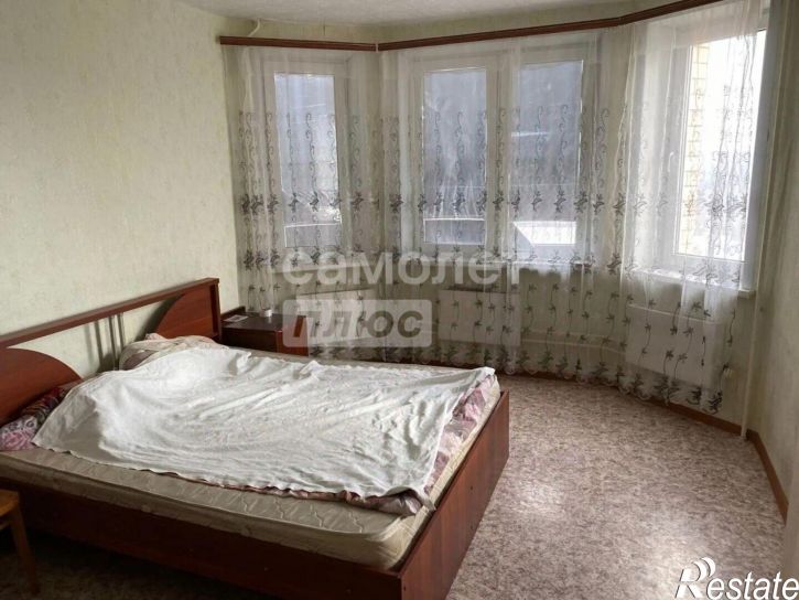 2-комн квартира ул Лутова, 18,  д. 18