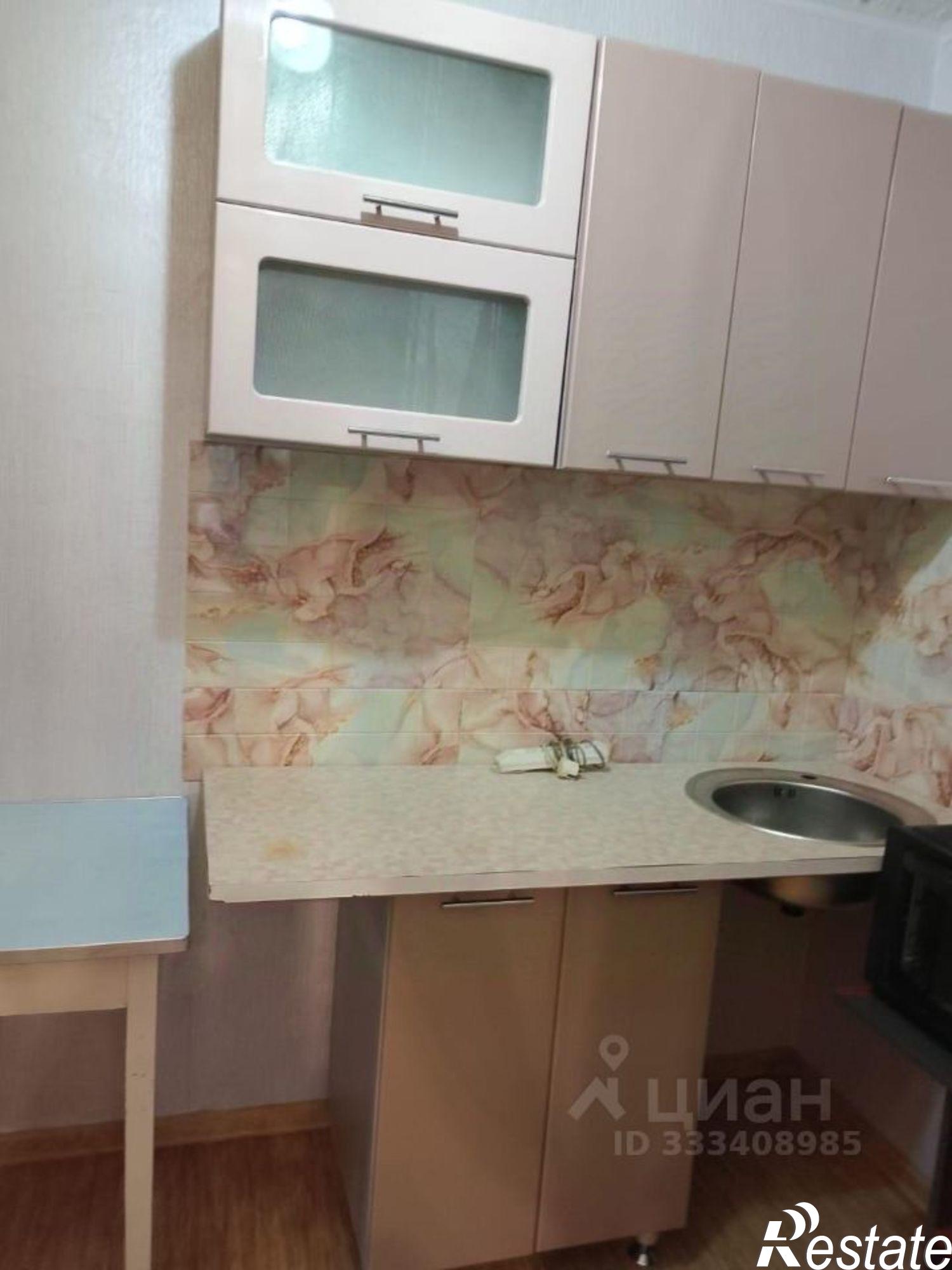 Сдать комнату за 15 000 рублей на мкр 15-й, 1/3