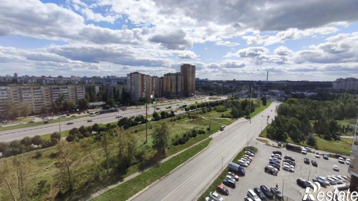 3-комн квартира ул Бехтеева С.С., 9,  д. 9