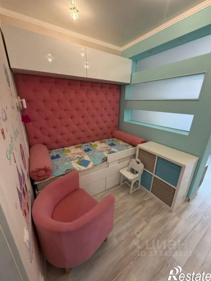2-комн квартира ул Свиридова И.В., 19,  д. 19