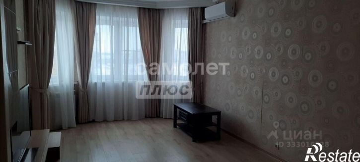 3-комн квартира ул Свиридова И.В., 2,  д. 2