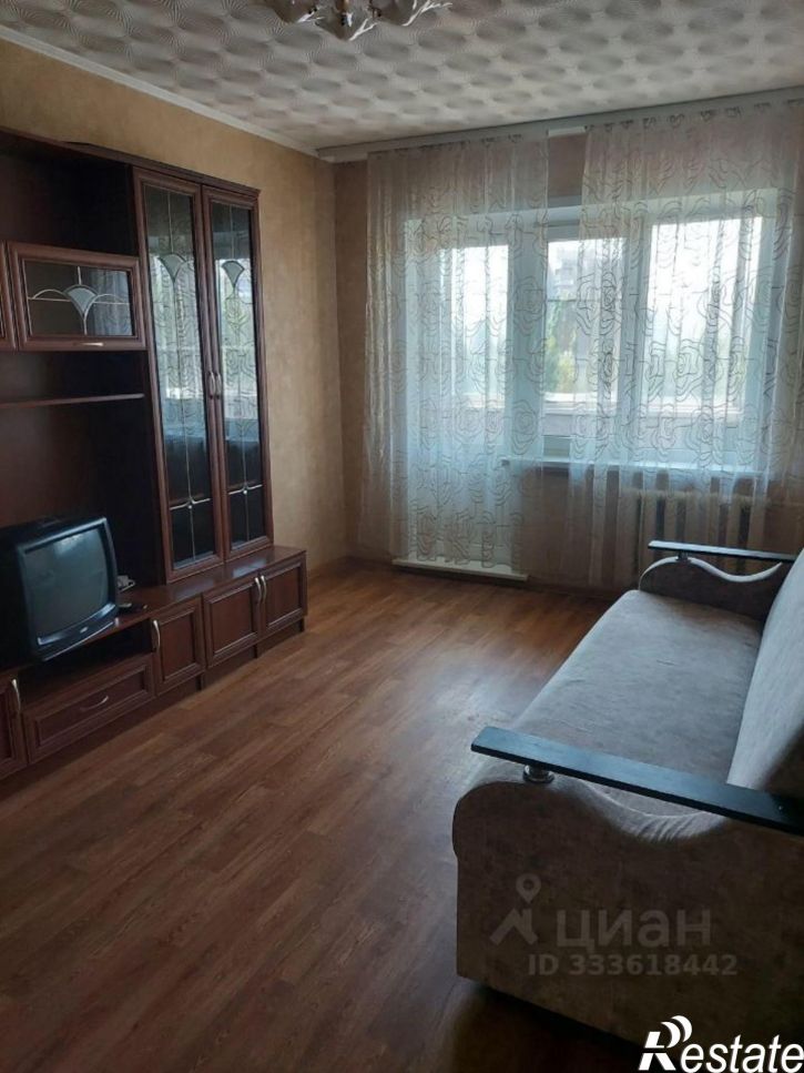 2-комн квартира улица Меркулова, 49,  д. 49