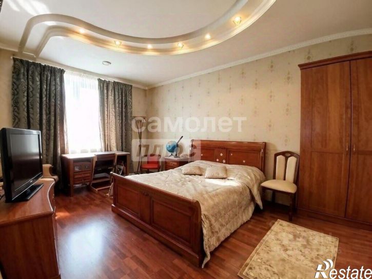 4-комн квартира улица Фрунзе, 11,  д. 11