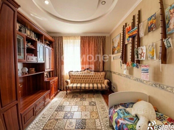 4-комн квартира улица Фрунзе, 11,  д. 11