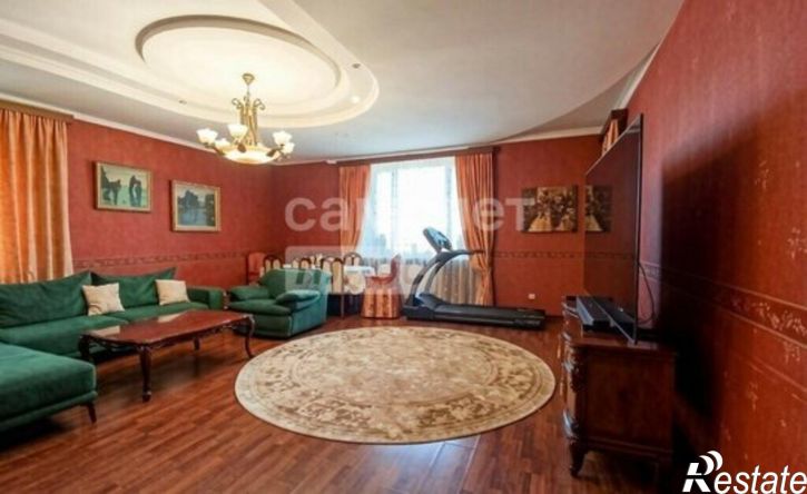 4-комн квартира улица Фрунзе, 11,  д. 11