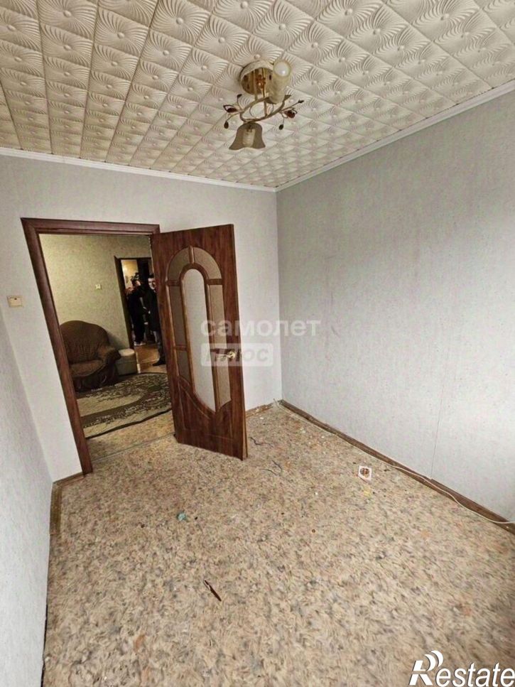 4-комн квартира улица Папина, 13,  д. 13