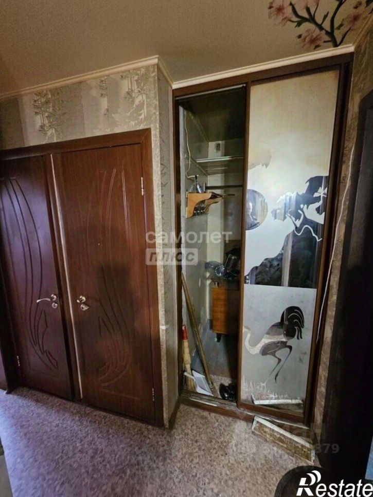 4-комн квартира улица Папина, 13,  д. 13