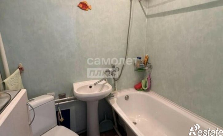 2-комн квартира Бескрайняя улица, 27,  д. 27