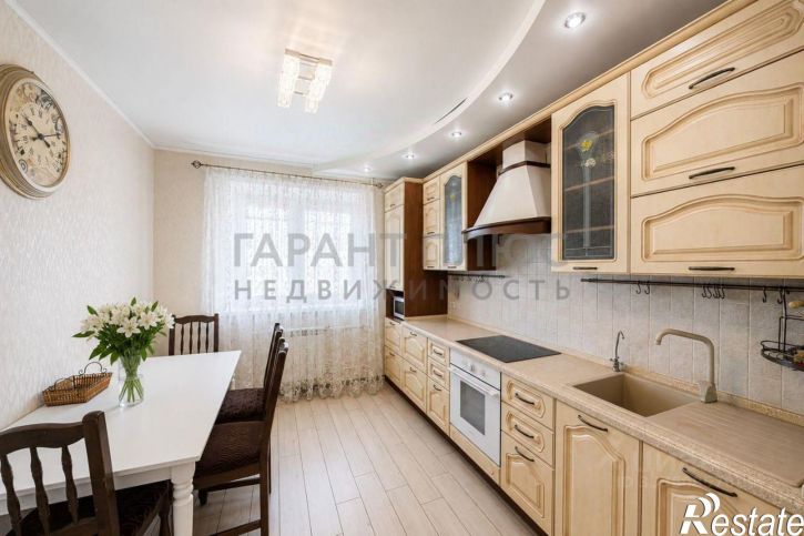 2-комн квартира ул Космонавтов, 3А,  д. 3А