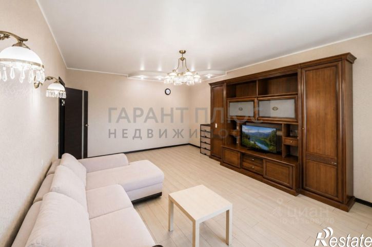 2-комн квартира ул Космонавтов, 3А,  д. 3А