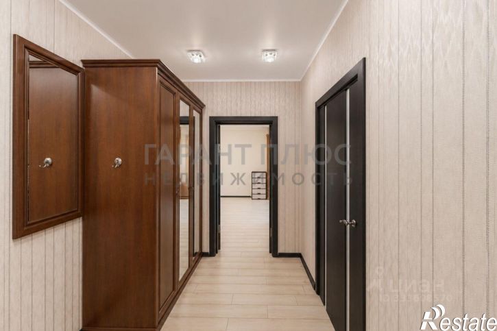2-комн квартира ул Космонавтов, 3А,  д. 3А