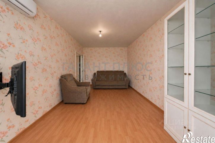 3-комн квартира улица Меркулова, 3,  д. 3