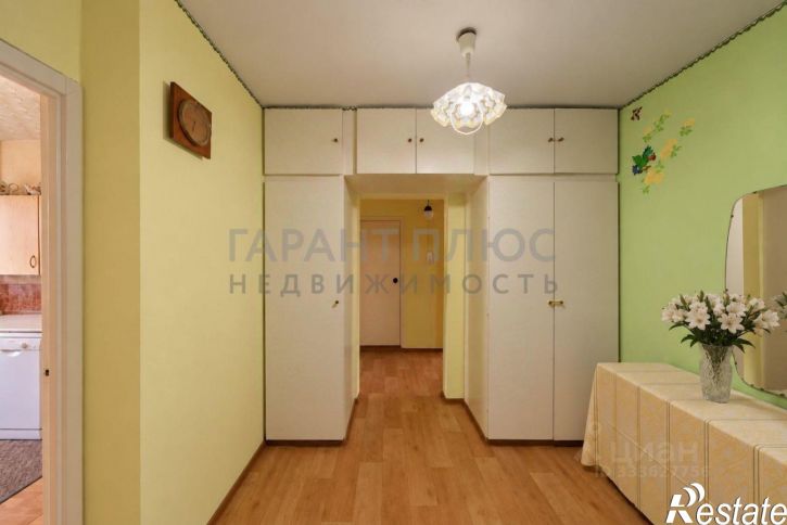 3-комн квартира улица Меркулова, 3,  д. 3