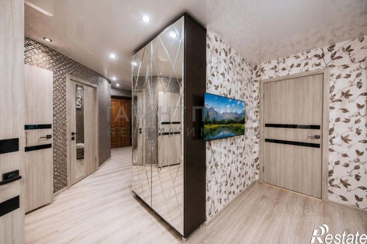 2-комн квартира улица Свиридова, 10,  д. 10