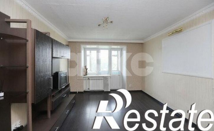 3-комн квартира улица Степанищева, 13,  д. 13