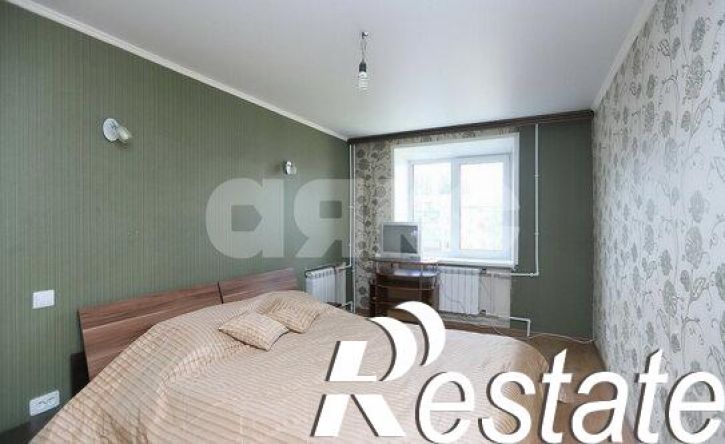 3-комн квартира улица Степанищева, 13,  д. 13