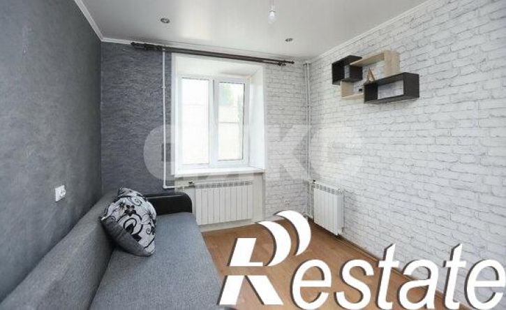 3-комн квартира улица Степанищева, 13,  д. 13
