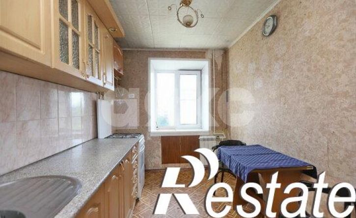 3-комн квартира улица Степанищева, 13,  д. 13