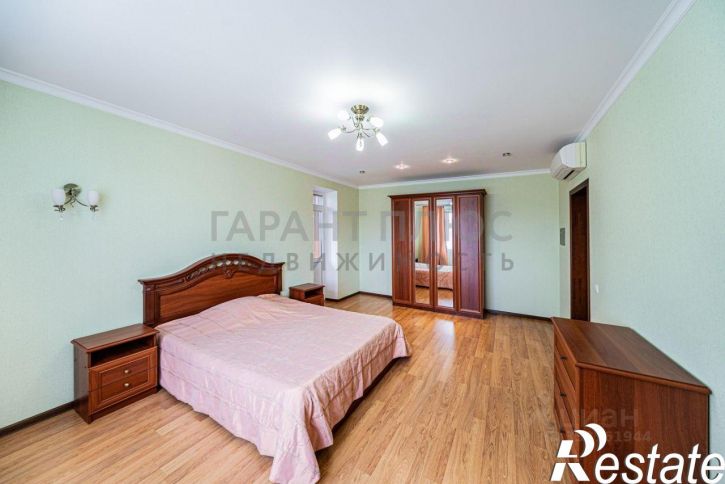 2-комн квартира Кузнечная улица, 10,  д. 10