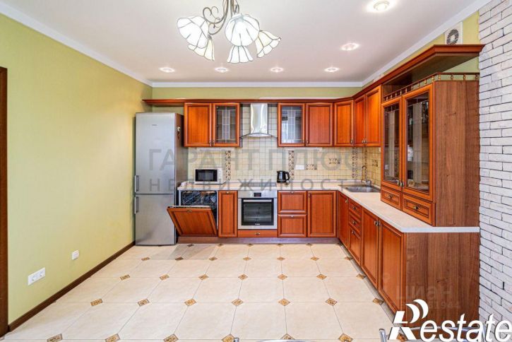 2-комн квартира Кузнечная улица, 10,  д. 10